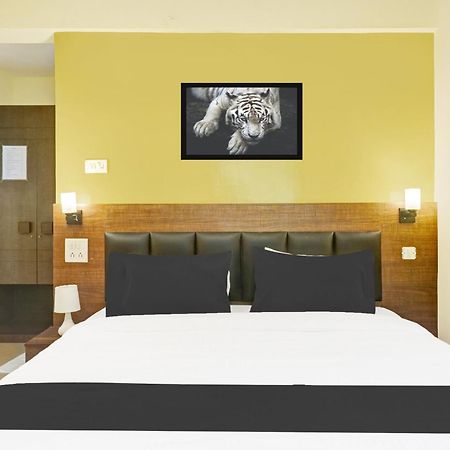 Super Hotel O Grey Inn Pune Exterior photo