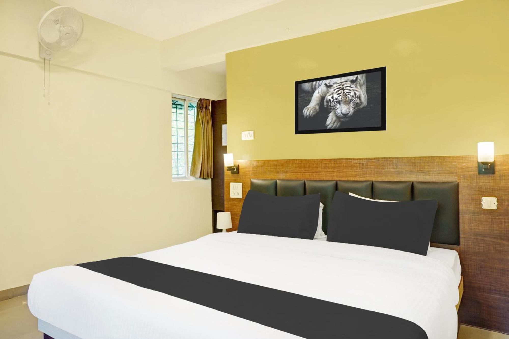 Super Hotel O Grey Inn Pune Exterior photo